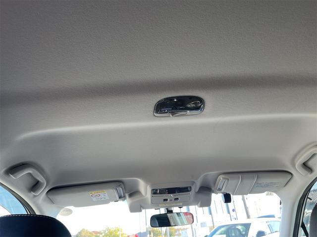 フォレスター Ｓ－リミテッド　４ＷＤ　ＥＴＣ　バックカメラ　オートクルーズコントロール　レーンアシスト　パワーシート　衝突被害軽減システム　ナビ　ＴＶ　ＬＥＤヘッドランプ　アルミホイール　スマートキー　アイドリングストップ（23枚目）