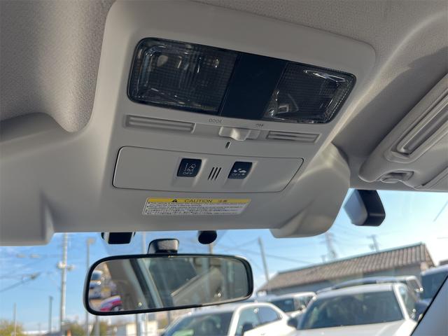 フォレスター Ｓ－リミテッド　４ＷＤ　ＥＴＣ　バックカメラ　オートクルーズコントロール　レーンアシスト　パワーシート　衝突被害軽減システム　ナビ　ＴＶ　ＬＥＤヘッドランプ　アルミホイール　スマートキー　アイドリングストップ（31枚目）