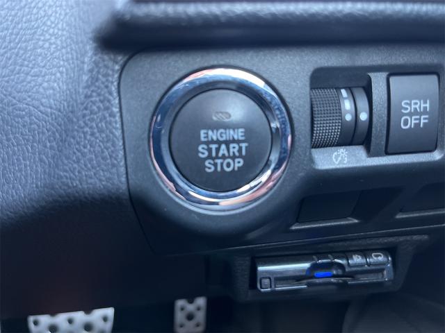 フォレスター Ｓ－リミテッド　４ＷＤ　ＥＴＣ　バックカメラ　オートクルーズコントロール　レーンアシスト　パワーシート　衝突被害軽減システム　ナビ　ＴＶ　ＬＥＤヘッドランプ　アルミホイール　スマートキー　アイドリングストップ（44枚目）