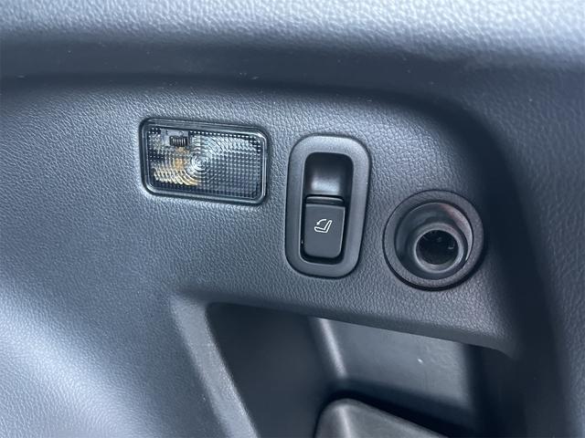 フォレスター Ｓ－リミテッド　４ＷＤ　ＥＴＣ　バックカメラ　オートクルーズコントロール　レーンアシスト　パワーシート　衝突被害軽減システム　ナビ　ＴＶ　ＬＥＤヘッドランプ　アルミホイール　スマートキー　アイドリングストップ（59枚目）