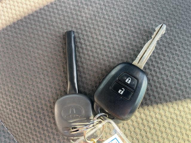 ハイエースバン ロングＤＸ　ＧＬパッケージ　ドライブレコーダー　ＥＴＣ　バックカメラ　ナビ　ＴＶ　両側スライドドア　キーレスエントリー　電動格納ミラー　ターボ　ＡＴ　ＣＤ　ＵＳＢ　Ｂｌｕｅｔｏｏｔｈ　エアコン　パワーステアリング（57枚目）