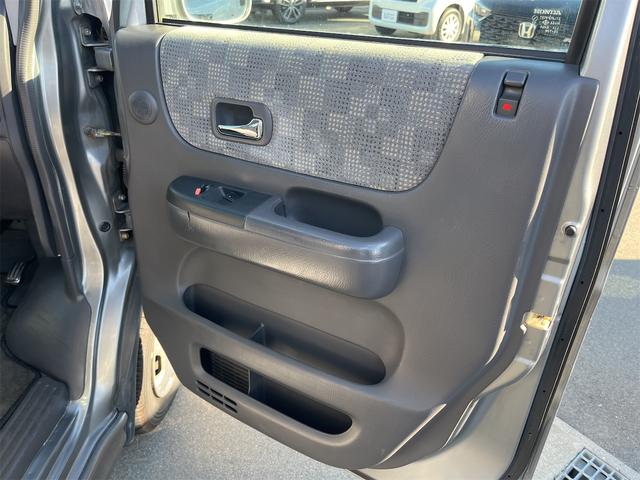 バモス ターボ 両側スライドドア キーレスエントリー AT ABS CD MD 衝突安全ボディ エアコン パワーステアリング パワーウィンドウ(28枚目)