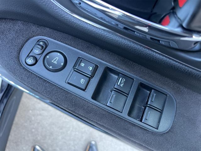 ヴェゼル ハイブリッドＲＳ・ホンダセンシング　ドライブレコーダー　ＥＴＣ　バックカメラ　オートクルーズコントロール　レーンアシスト　衝突被害軽減システム　ナビ　ＴＶ　オートライト　ＬＥＤヘッドランプ　アルミホイール　スマートキー　電動格納ミラー（11枚目）