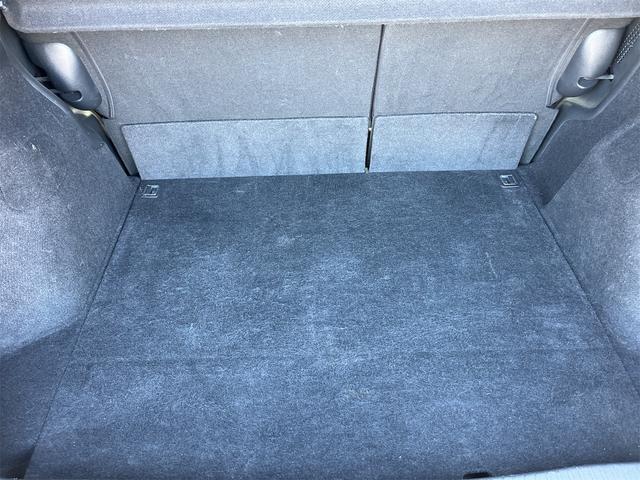 ヴェゼル ハイブリッドＲＳ・ホンダセンシング　ドライブレコーダー　ＥＴＣ　バックカメラ　オートクルーズコントロール　レーンアシスト　衝突被害軽減システム　ナビ　ＴＶ　オートライト　ＬＥＤヘッドランプ　アルミホイール　スマートキー　電動格納ミラー（18枚目）