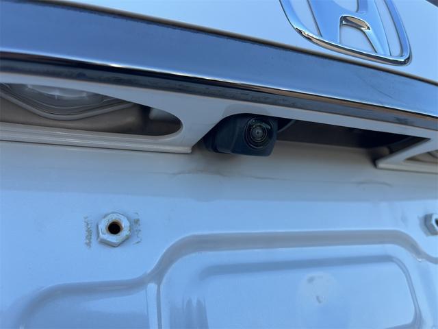 ヴェゼル ハイブリッドＲＳ・ホンダセンシング　ドライブレコーダー　ＥＴＣ　バックカメラ　オートクルーズコントロール　レーンアシスト　衝突被害軽減システム　ナビ　ＴＶ　オートライト　ＬＥＤヘッドランプ　アルミホイール　スマートキー　電動格納ミラー（27枚目）