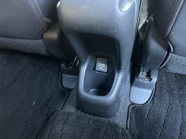 ヴェゼル ハイブリッドＲＳ・ホンダセンシング　ドライブレコーダー　ＥＴＣ　バックカメラ　オートクルーズコントロール　レーンアシスト　衝突被害軽減システム　ナビ　ＴＶ　オートライト　ＬＥＤヘッドランプ　アルミホイール　スマートキー　電動格納ミラー（33枚目）