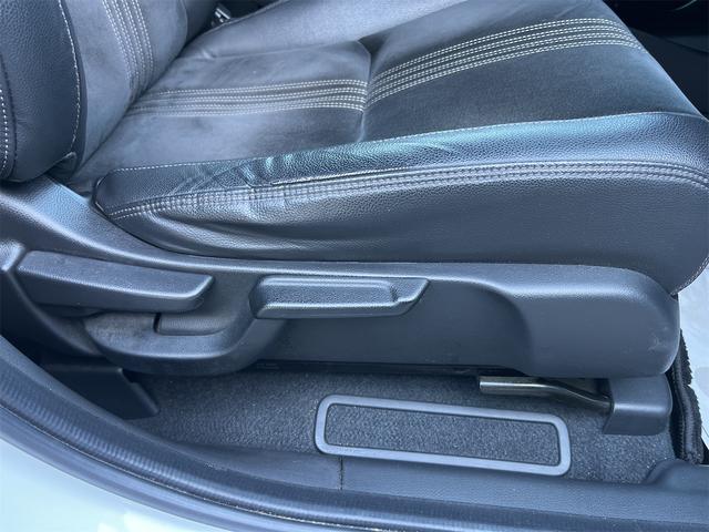 ヴェゼル ハイブリッドＲＳ・ホンダセンシング　ドライブレコーダー　ＥＴＣ　バックカメラ　オートクルーズコントロール　レーンアシスト　衝突被害軽減システム　ナビ　ＴＶ　オートライト　ＬＥＤヘッドランプ　アルミホイール　スマートキー　電動格納ミラー（40枚目）