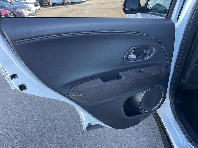 ヴェゼル ハイブリッドＲＳ・ホンダセンシング　ドライブレコーダー　ＥＴＣ　バックカメラ　オートクルーズコントロール　レーンアシスト　衝突被害軽減システム　ナビ　ＴＶ　オートライト　ＬＥＤヘッドランプ　アルミホイール　スマートキー　電動格納ミラー（62枚目）