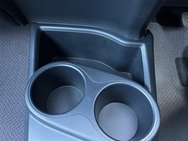 アクア Ｓ　ＥＴＣ　バックカメラ　ナビ　ＴＶ　キーレスエントリー　アイドリングストップ　電動格納ミラー　ＣＶＴ　衝突安全ボディ　ＡＢＳ　ＥＳＣ　Ｂｌｕｅｔｏｏｔｈ　エアコン　パワーステアリング　パワーウィンドウ（40枚目）