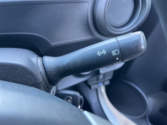 アクア Ｓ　ＥＴＣ　バックカメラ　ナビ　ＴＶ　キーレスエントリー　アイドリングストップ　電動格納ミラー　ＣＶＴ　衝突安全ボディ　ＡＢＳ　ＥＳＣ　Ｂｌｕｅｔｏｏｔｈ　エアコン　パワーステアリング　パワーウィンドウ（48枚目）