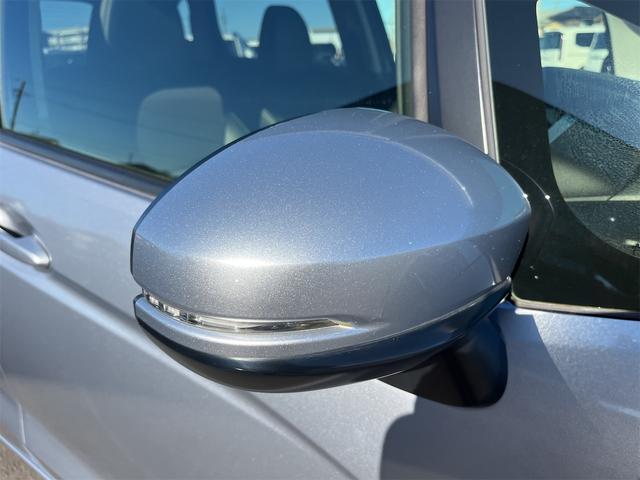 フィットハイブリッド L ホンダセンシング ハイブリッド ETC バックカメラ ナビ TV オートクルーズコントロール レーンアシスト 衝突被害軽減システム オートライト LEDヘッドランプ スマートキー 電動格納ミラー AT 盗難防止システム(32枚目)