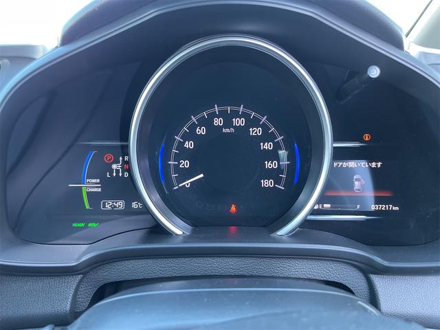 フィットハイブリッド L ホンダセンシング ハイブリッド ETC バックカメラ ナビ TV オートクルーズコントロール レーンアシスト 衝突被害軽減システム オートライト LEDヘッドランプ スマートキー 電動格納ミラー AT 盗難防止システム(43枚目)