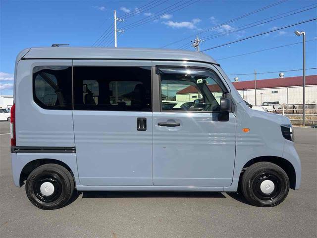Ｎ－ＶＡＮ ファン　スタイル＋ネイチャー　バックカメラ　両側スライドドア　ナビ　ＴＶ　クリアランスソナー　オートクルーズコントロール　レーンアシスト　衝突被害軽減システム　オートライト　スマートキー　アイドリングストップ　電動格納ミラー（4枚目）