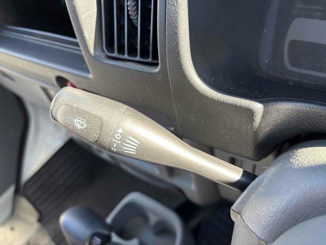 ミニキャブトラック Ｖタイプ　ＡＴ　エアコン（6枚目）