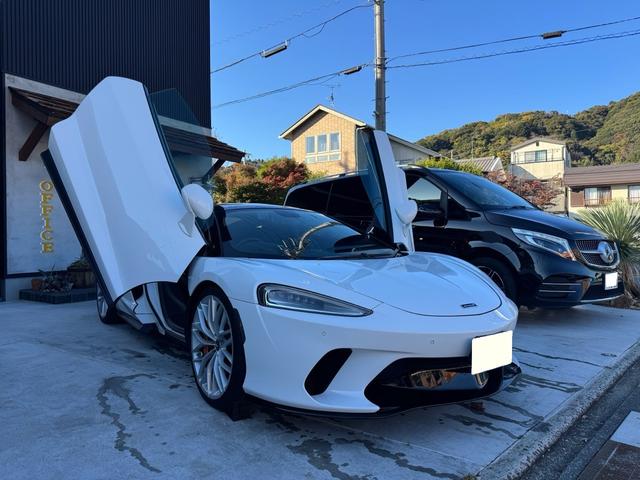 ＧＴ ベースグレード　ＧＴ　エレクトロニックガラスルーフ　オレンジキャリパー　カーボンブレーキ　フロントリフティング　スポーツエキゾースト　Ｂｏｗｅｒｓ＆Ｗｉｌｋｉｎｓサウンド　２１インチホイール（2枚目）