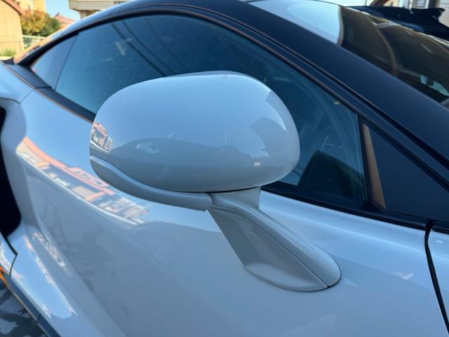 ＧＴ ベースグレード　ＧＴ　エレクトロニックガラスルーフ　オレンジキャリパー　カーボンブレーキ　フロントリフティング　スポーツエキゾースト　Ｂｏｗｅｒｓ＆Ｗｉｌｋｉｎｓサウンド　２１インチホイール（8枚目）