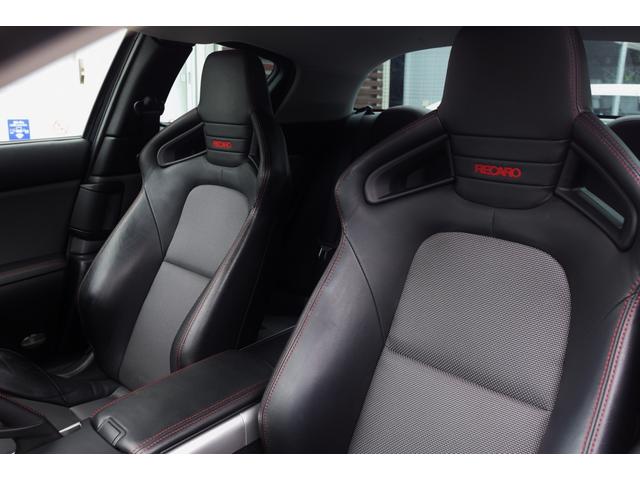 タイプRS パナソニックナビ 地上デジタルTV DVDビデオ Bluetooth ETC 19インチアルミホイール ハーフレザーレカロシート 禁煙車 圧縮測定済み ビルシュタインダンパー アドバンストキー HID(8枚目)