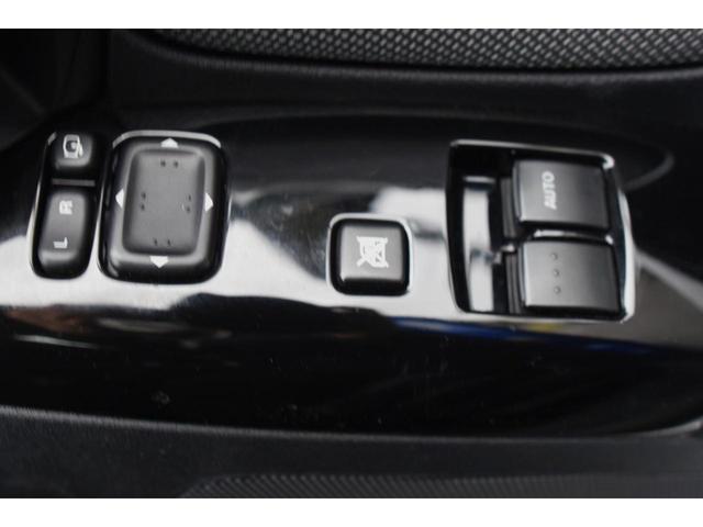 ＲＸ－８ タイプＲＳ　１９インチアルミホイール　純正レカロシート　禁煙車　ＥＴＣ　アドバンストキー　ＨＩＤライト　純正ビルシュタイン製ダンパー　オートライト　オートワイパー　オートエアコン　ＢＯＳＥサウンド（47枚目）