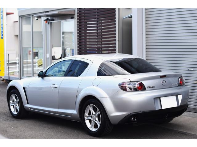 ＲＸ－８ ベースグレード　マニュアル５速　ＥＴＣ　ＨＩＤヘッドライト　アルミホイール　ＢＯＳＥサウンド　オートエアコン　Ｗエアバック　ＡＢＳ　ＤＳＣ　スーパーＬＳＤ　イモビライザー　禁煙車　スペアキーあり（3枚目）