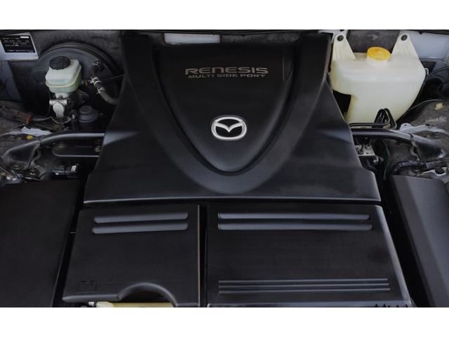 ＲＸ－８ ベースグレード　マニュアル５速　ＥＴＣ　ＨＩＤヘッドライト　アルミホイール　ＢＯＳＥサウンド　オートエアコン　Ｗエアバック　ＡＢＳ　ＤＳＣ　スーパーＬＳＤ　イモビライザー　禁煙車　スペアキーあり（17枚目）
