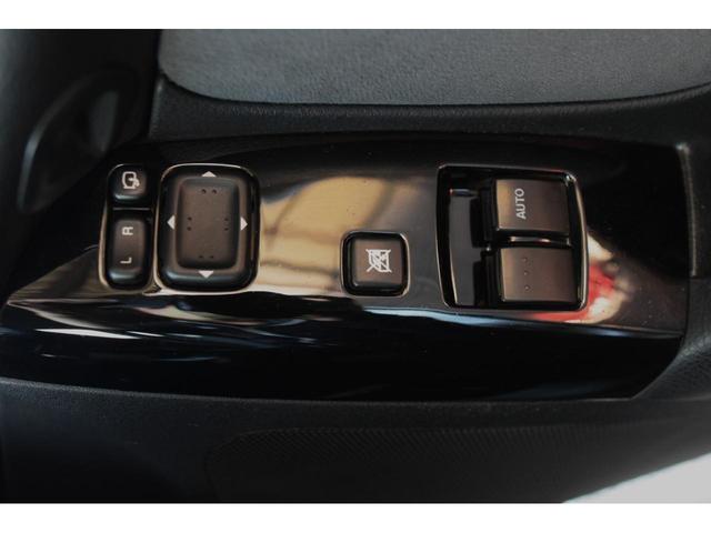 ＲＸ－８ ベースグレード　マニュアル５速　ＥＴＣ　ＨＩＤヘッドライト　アルミホイール　ＢＯＳＥサウンド　オートエアコン　Ｗエアバック　ＡＢＳ　ＤＳＣ　スーパーＬＳＤ　イモビライザー　禁煙車　スペアキーあり（50枚目）