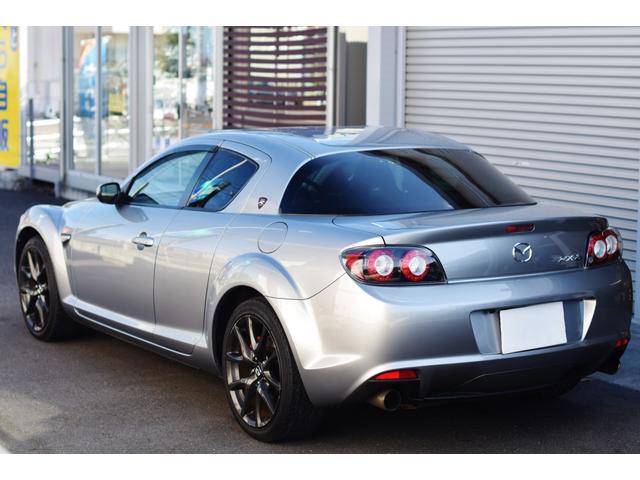 ＲＸ－８ スピリットＲ　ナビ　テレビ　Ｂｌｕｅｔｏｏｔｈ　ＥＴＣ　バックカメラ　禁煙車　前後ドライブレコーダー　レッドステッチ入りレザーシート　オートライト　オートワイパー　スピリットＲ専用レッドステッチ内装　シートヒーター（3枚目）