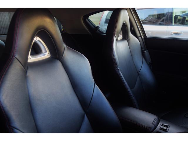 ＲＸ－８ スピリットＲ　ナビ　テレビ　Ｂｌｕｅｔｏｏｔｈ　ＥＴＣ　バックカメラ　禁煙車　前後ドライブレコーダー　レッドステッチ入りレザーシート　オートライト　オートワイパー　スピリットＲ専用レッドステッチ内装　シートヒーター（8枚目）