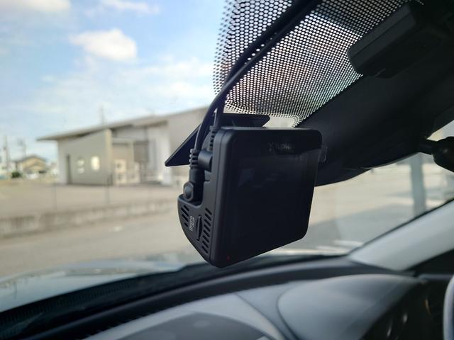 ＲＸ－８ スピリットＲ　ナビ　テレビ　Ｂｌｕｅｔｏｏｔｈ　ＥＴＣ　バックカメラ　禁煙車　前後ドライブレコーダー　レッドステッチ入りレザーシート　オートライト　オートワイパー　スピリットＲ専用レッドステッチ内装　シートヒーター（51枚目）