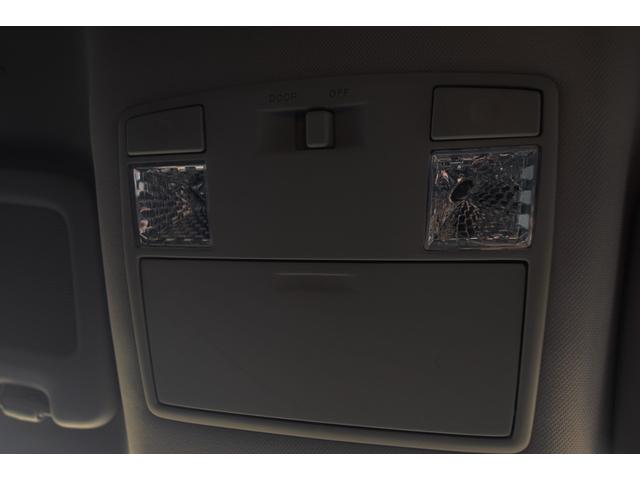 ＲＸ－８ スピリットＲ　ナビ　テレビ　Ｂｌｕｅｔｏｏｔｈ　ＥＴＣ　バックカメラ　禁煙車　前後ドライブレコーダー　レッドステッチ入りレザーシート　オートライト　オートワイパー　スピリットＲ専用レッドステッチ内装　シートヒーター（60枚目）