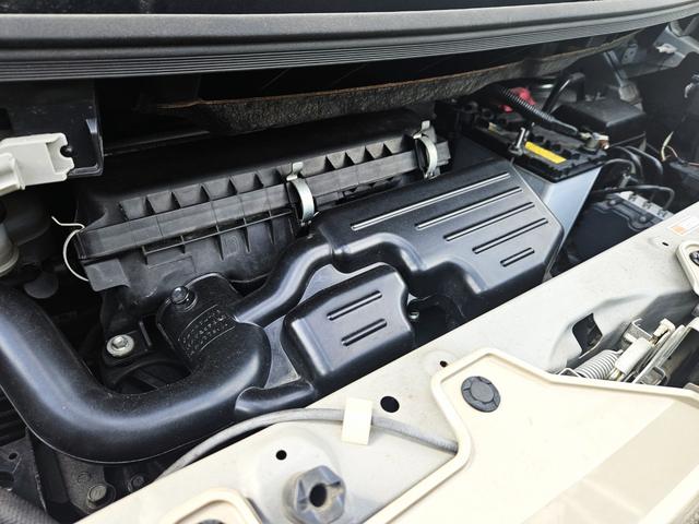 ムーヴキャンバス Ｌ　ワンオーナー　ナビ　テレビ　Ｂｌｕｅｔｏｏｔｈ　ＤＶＤビデオ再生可　禁煙車　両側スライドドア　アイドリングストップ　ベンチシート　キーレス　セキュリティアラーム　記録簿　スペアキーあり（18枚目）