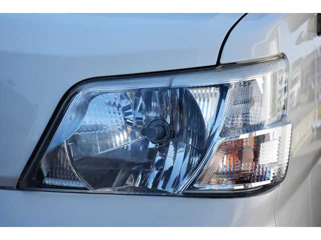 ハイゼットカーゴ 　車イス仕様車　スローパー　衝突回避ブレーキ　禁煙車　福祉車両　電動ウインチ　リモコン付き　４名乗り　車いす使用時は１名＋３名乗車　車線逸脱警報機能　先行車発進お知らせ　リヤ折りたたみ機能付きシート（46枚目）