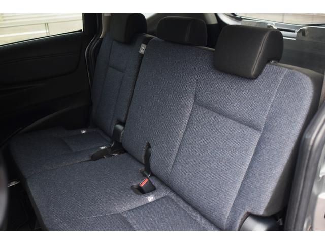 シエンタ 　車イス仕様車　助手席回転シート　スロープ　タイプ３　５名乗り　車いす使用時は１名＋３名乗車の計４人乗り　リアエアサスペンション　ナビ　ＴＶ　バックカメラ　衝突回避ブレーキ　パワースライドドア（33枚目）