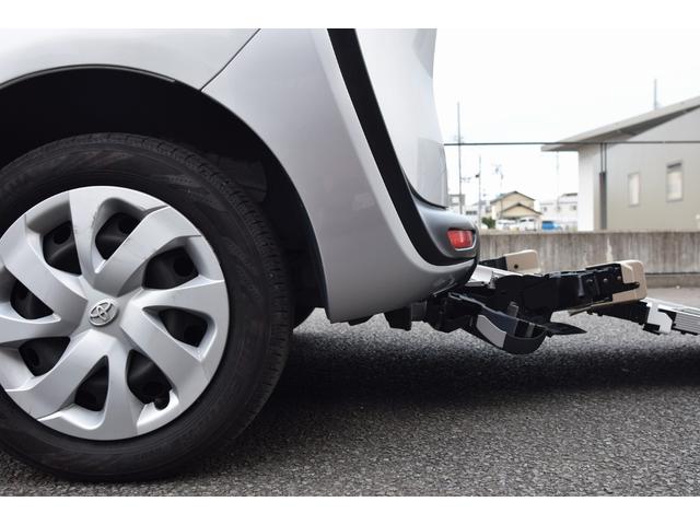 シエンタ 　車イス仕様車　助手席回転シート　スロープ　タイプ３　５名乗り　車いす使用時は１名＋３名乗車の計４人乗り　リアエアサスペンション　ナビ　ＴＶ　バックカメラ　衝突回避ブレーキ　パワースライドドア（38枚目）