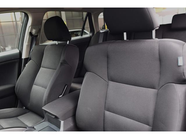 アコードツアラー ２０ＴＬ　スマートスタイルパッケージ　ナビ　テレビ　バックカメラ　ＥＴＣ　ＤＶＤビデオ　禁煙車　ステアリングリモコン　スマートキー　フォグライト　アルミホイール　パドルシフト　オートライト　クルーズコントロール　左右独立オートエアコン（8枚目）
