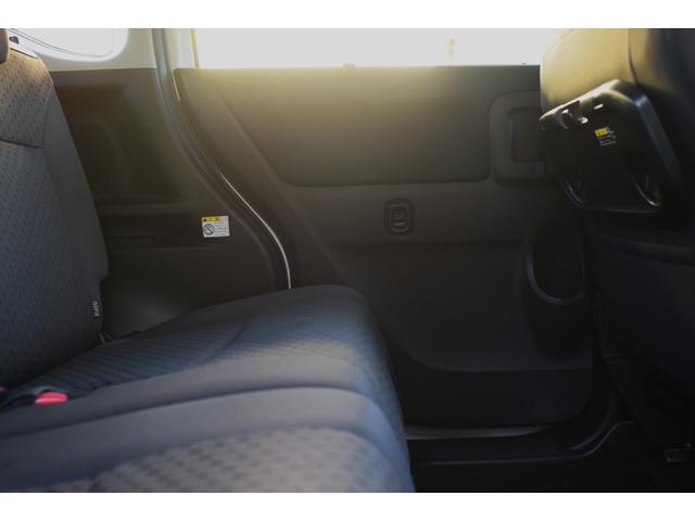 ソリオ ハイブリッドＭＺ　ブレーキサポート　禁煙車　ナビ　テレビ　両側パワースライドドア　Ｂｌｕｅｔｏｏｔｈ　ＥＴＣ　衝突被害軽減システム　誤発進抑制　車線逸脱抑制　ふらつき警報　先行車発進お知らせ　シートヒーター（51枚目）