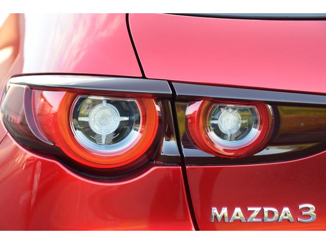 MAZDA3ファストバック 20Sプロアクティブ ツーリングセレクション 10.25インチモニタ バーガンディレザーパッケージ BOSEサウンド ステアリングヒーター 禁煙車 ハイブリッド 360度モニター ワイヤレススマートフォン充電Qi ブレーキサポート シートヒーター(45枚目)