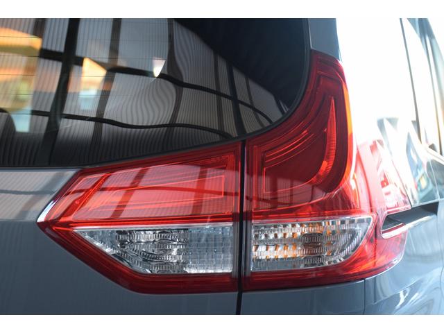 専用ステッチコンビシート＆インテリア　ＮＨ−８７７ＰＸ　ソニックグレーパール　新車時メンテナンスノートあり　スペアスマートキーあり　純正フロアマット　純正ドアバイザー