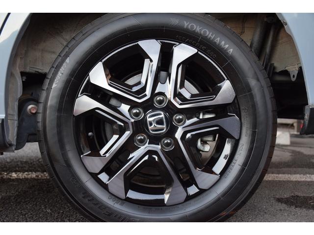 ＣＲＯＳＳＴＡＲ　ＢＬＡＣＫ　ＳＴＹＬＥ専用デザイン　１５インチブラックアルミホイール　１８５／６５／１５