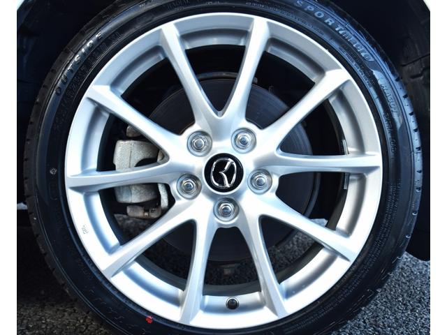 新品のタイヤに４本交換済みでございます。１７インチアルミホイール　２０５／４５／１７