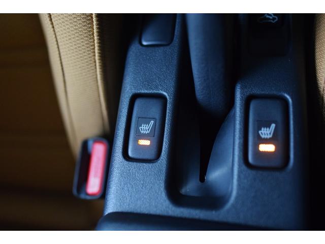 快適装備のシートヒーター付き。　エアコンって前面しか当たらずに背中は冷え冷えなんて事もありますよね。　快適に調整できますよ。