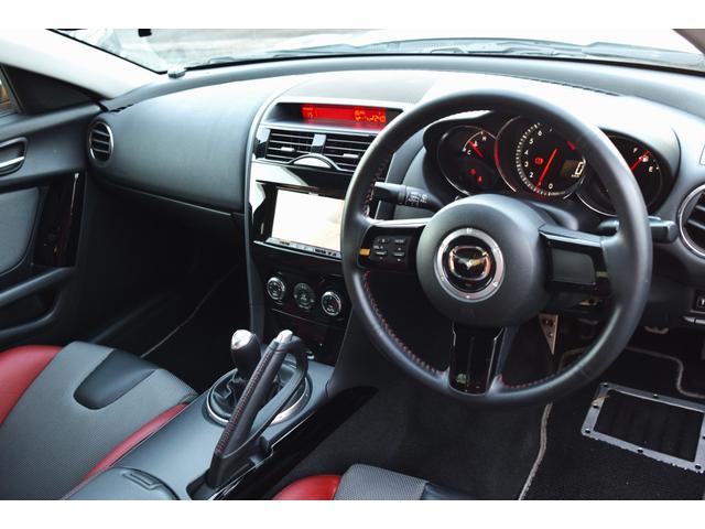 ＲＸ－８ スピリットＲ　ナビ　テレビ　Ｂｌｕｅｔｏｏｔｈ　ＥＴＣ　禁煙車　純正ＢＢＳブロンズホイール　純正赤／黒レカロシート　レッドブレーキキャリパー　ブラック加飾付きＨＩＤヘッドライト　純正ビルシュタインダンパー　記録簿（4枚目）