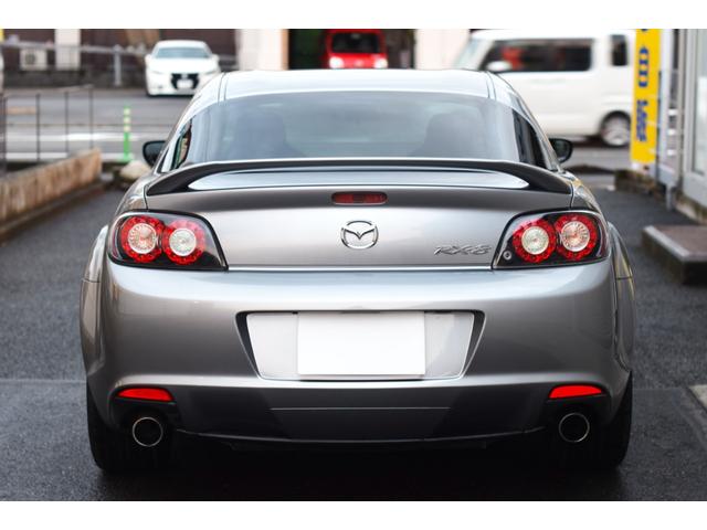 ＲＸ－８ スピリットＲ　ナビ　テレビ　Ｂｌｕｅｔｏｏｔｈ　ＥＴＣ　禁煙車　純正ＢＢＳブロンズホイール　純正赤／黒レカロシート　レッドブレーキキャリパー　ブラック加飾付きＨＩＤヘッドライト　純正ビルシュタインダンパー　記録簿（11枚目）