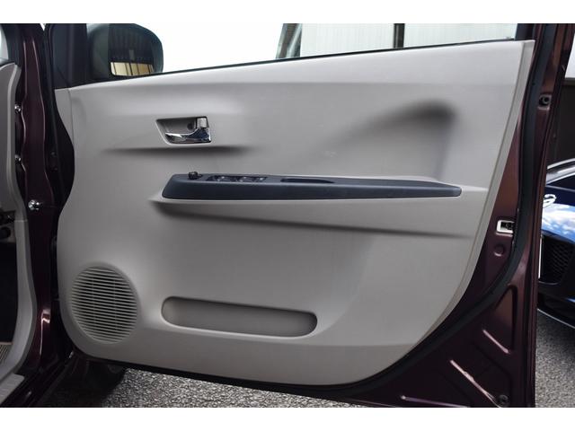 ミライース G ナビ テレビ ドライブレコーダー 禁煙車 オートエアコン アイドリングストップ 革巻きステアリング キーレス 純正フロアマット 純正ドアバイザー アルミホイール 記録簿 スペアキー(45枚目)