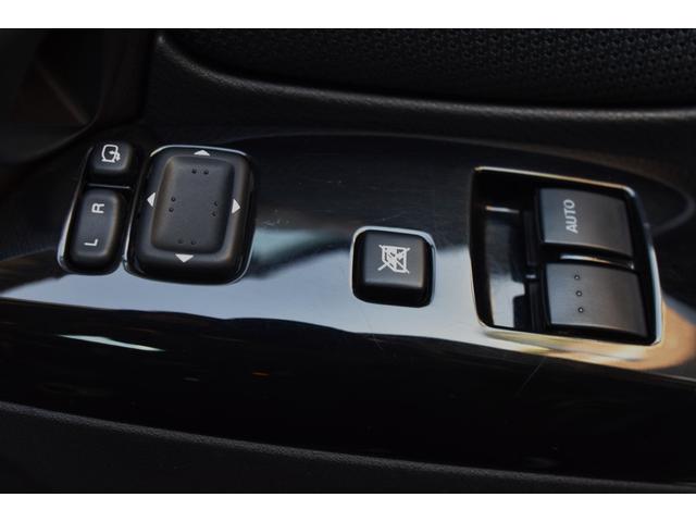 ＲＸ－８ タイプＧ　ナビＴＶ　ＥＴＣ　バックカメラ　ＳＰＩＲＩＴ　Ｒ用フロントバンパー・フロントスポイラー・サイドスポイラー　リヤスポイラー　禁煙車　オートライト　オートワイパー　オートエアコン　１８インチアルミホイール（53枚目）