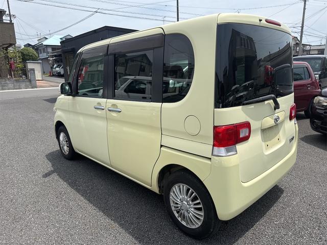 タント Ｘ　スライドドア　スマートキー　電動格納ミラー　ベンチシート　ＣＶＴ　盗難防止システム　ＡＢＳ　ＣＤ　ミュージックプレイヤー接続可　アルミホイール　衝突安全ボディ　エアコン　パワーステアリング（8枚目）