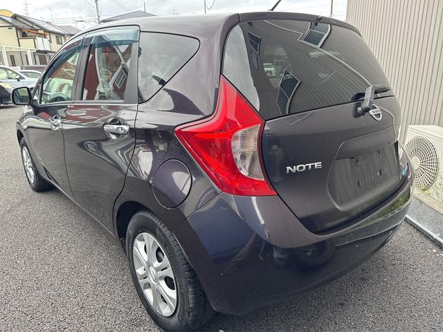 ノート メダリスト 全周囲カメラ TV スマートキー アイドリングストップ 電動格納ミラー CVT 盗難防止システム 衝突安全ボディ ABS CD ミュージックプレイヤー接続可 エアコン パワーステアリング(16枚目)