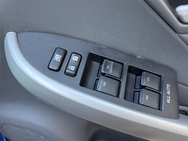 プリウス Gツーリングセレクションレザーパッケージ ETC バックカメラ ナビ TV オートクルーズコントロール 衝突被害軽減システム アルミホイール LEDヘッドランプ ヘッドライトウォッシャー スマートキー 電動格納ミラー CVT 盗難防止システム(11枚目)