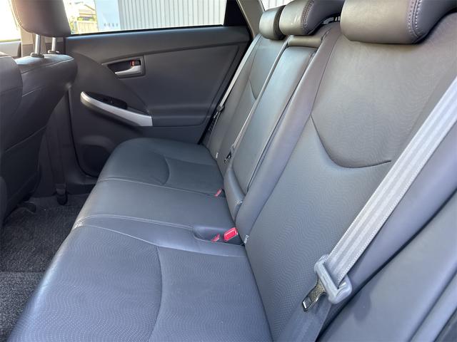 プリウス Gツーリングセレクションレザーパッケージ ETC バックカメラ ナビ TV オートクルーズコントロール 衝突被害軽減システム アルミホイール LEDヘッドランプ ヘッドライトウォッシャー スマートキー 電動格納ミラー CVT 盗難防止システム(22枚目)