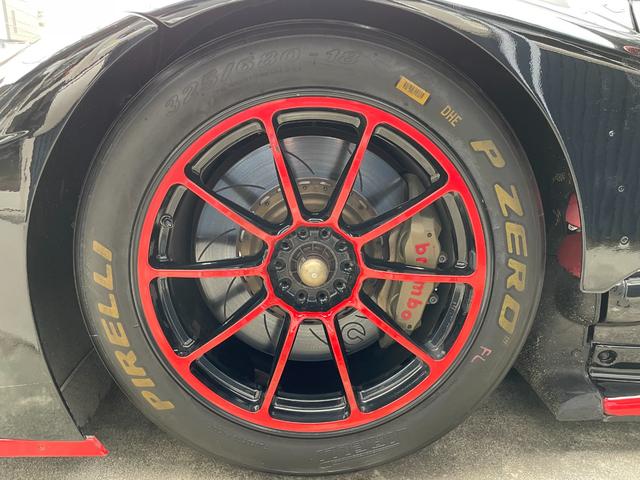 ウラカン 　ウラカンＧＴ３　レース専用車　レース未使用車（17枚目）