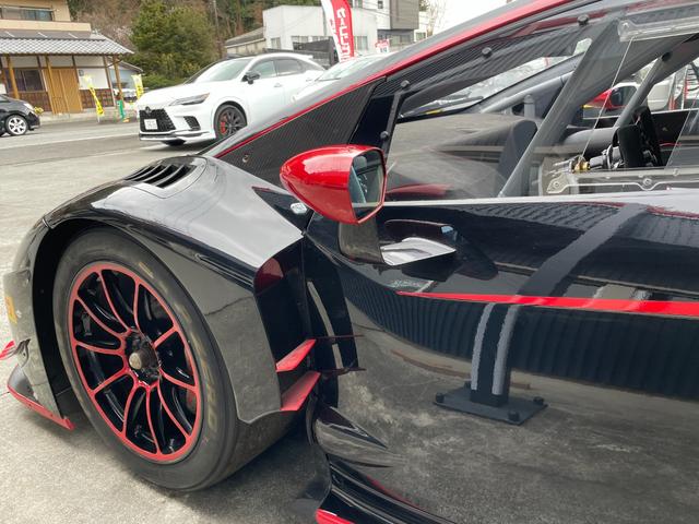 ウラカン 　ウラカンＧＴ３　レース専用車　レース未使用車（36枚目）